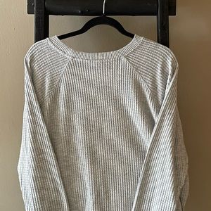 Wild fable women’s grey long sleeve